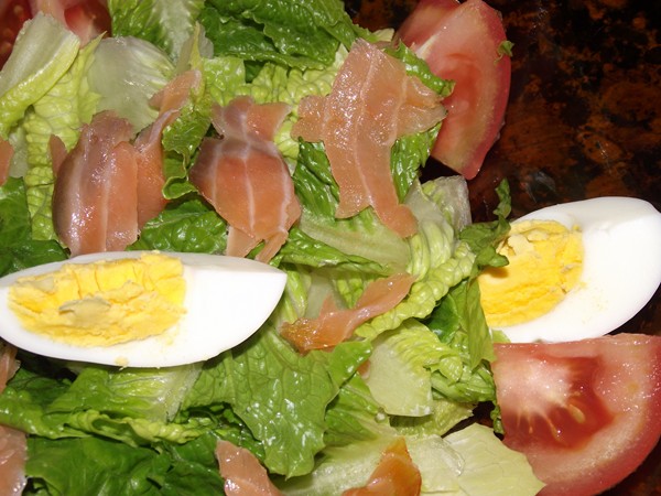 Ensalada de Salmón con Vinagreta de Limón Ensalada de Salmón con Vinagreta de Limón