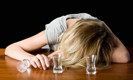 El café: El mejor remedio para la resaca El café: El mejor remedio para la resaca