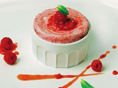Suflé helado de frambuesa