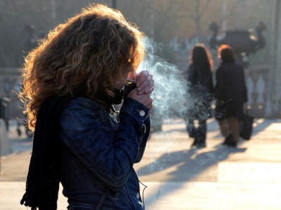 Fumar retrasa el embarazo Fumar retrasa el embarazo