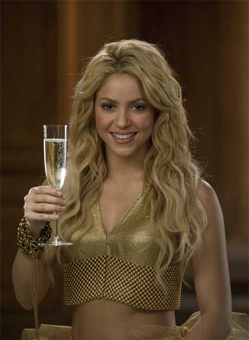 El vestido de Shakira en el anuncio de Freixenet