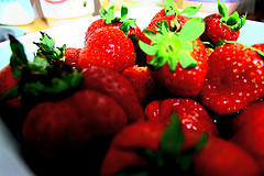 Prepara un batido de fresas para merendar