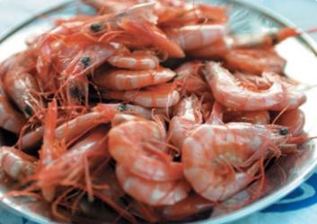 Langostinos a las finas hierbas