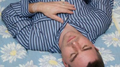 Cuello grande y ronquidos: una combinación arriesgada Cuello grande y ronquidos: una combinación arriesgada