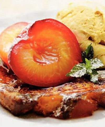 French toast de pan dulce y helado French toast de pan dulce y helado