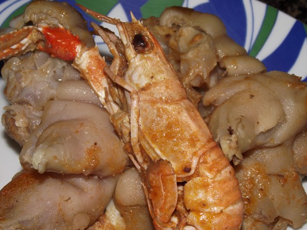 Manitas de Cerdo con Cigalas Manitas de Cerdo con Cigalas