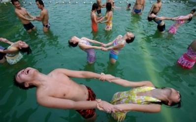 Yoga acuático: Asanas en el agua