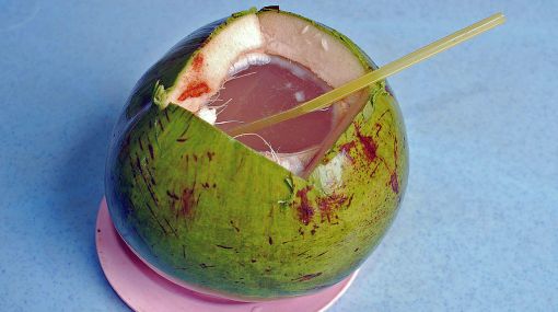 Beneficios para la salud del agua de coco