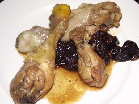 Pollo con Ciruelas