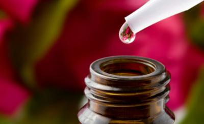 Historias alternativas: La historia de los aceites esenciales Historias alternativas: La historia de los aceites esenciales