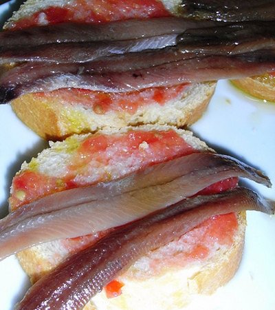 Caballa y anchoa, dos pescados ideales para consumir en primavera Caballa y anchoa, dos pescados ideales para consumir en primavera