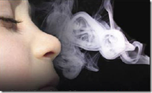Fumar en casa afecta la salud de nuestros hijos