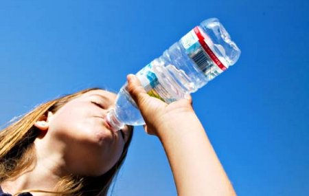 7 maneras de beber más agua