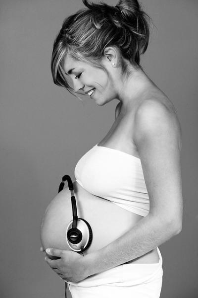 bebe-musica-3 embarazada