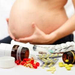 Consultar riesgos medicamentos embarazo