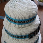 tartas-de-panales-la-nueva-tendencia-en-regalos-para-embarazadas-tarta-elaborada-paso-5