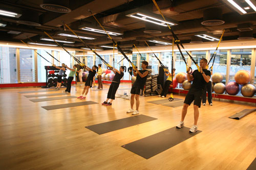 TRX-entrenamiento-en-suspen