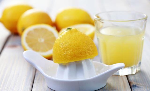 jugo de limon para calculos renales
