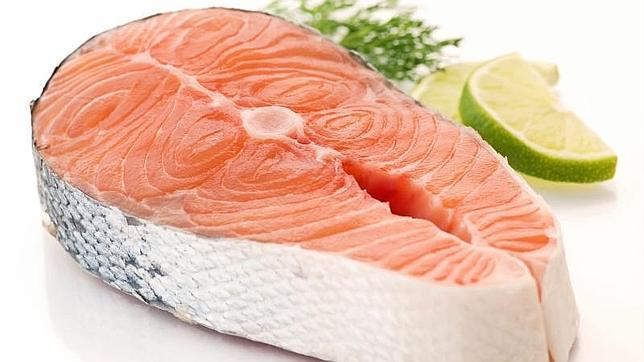 El salmon ayuda a reducir el colesterol