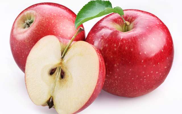 que-vitaminas-contiene-la-manzana