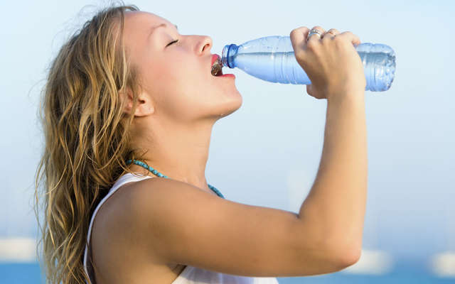 hidratarse-clave-de-una-vida-saludable