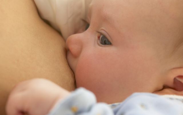 10 claves para amamantar a tu bebe