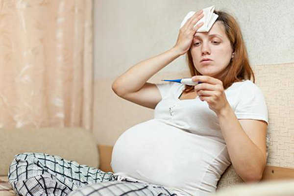 Mareos y dolor de cabeza en el embarazo