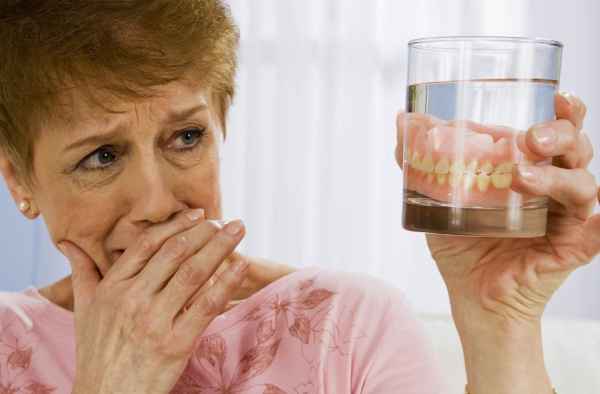 Dentadura postiza dolores y como controlarlos