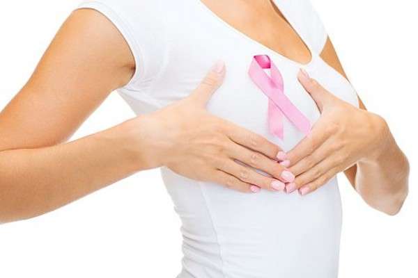 Signos iniciales del cáncer de mama y la importancia del examen