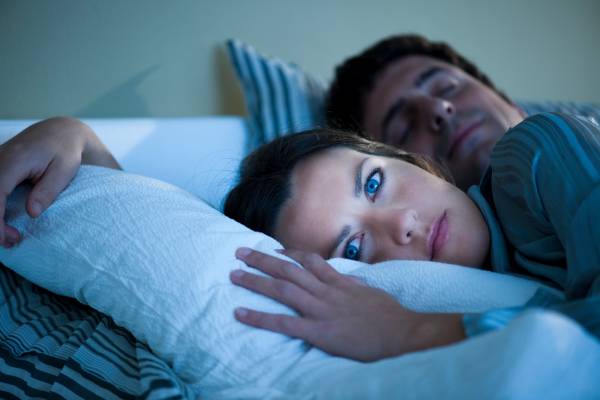 Porque dormimos de noche y como beneficia al cuerpo