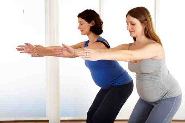 Mejores ejercicios para embarazadas en casa
