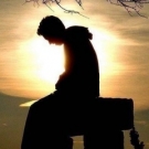 5 causas del envejecimiento prematuro infelicidad.jpg