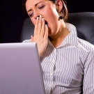 5 causas del envejecimiento prematuro poco descanso.jpg