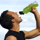 5 errores después de hacer ejercicio bebidas deportivas sin necesidad.jpg