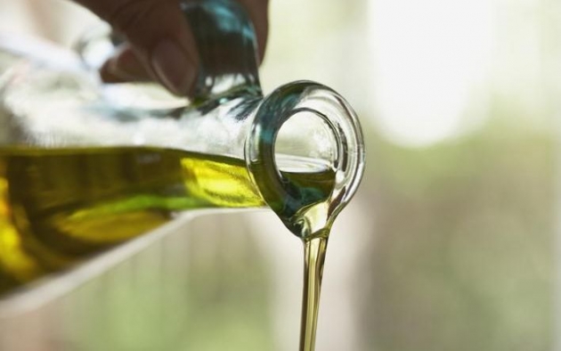 Aceite de cártamo para estimular la ovulación y la fertilidad  3.jpg