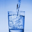 Alimentos para fortalecer el sistema inmune_agua.jpg