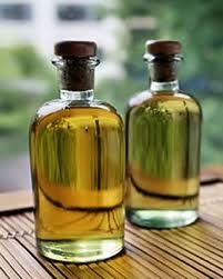 El aceite esencial de vetiver y sus propiedades 5.jpg