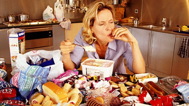 Estrés y alimentación: consejos para comer menos.jpg