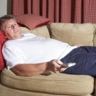 Malos hábitos que causan dolor de espalda sedentarismo.jpg