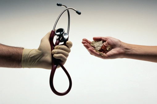 Medicinas complementarias, alternativas y otras hierbas Medicinas complementarias, alternativas y otras hierbas_2.jpg