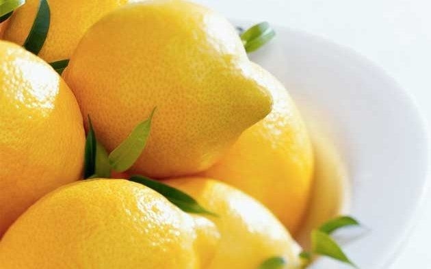 Recetas caseras de limón combatir la caspa  2.jpg