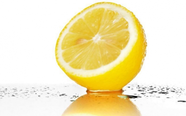 Recetas caseras de limón combatir la caspa  4.jpg