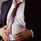 Síntomas de la acidez estomacal sentirse lleno.jpg