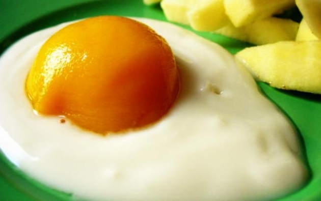 Yemas de huevo crudas o cocidas  3.jpg Yemas de huevo crudas o cocidas  3.jpg