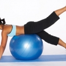ejercicios-para-glúteos-con-pelota-de-pilates-5_0.jpg