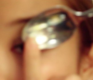 eyelash-curler