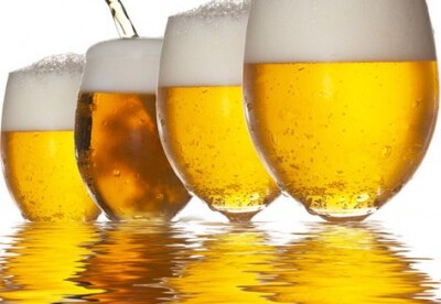 Analizamos un vaso de cerveza Analizamos un vaso de cerveza