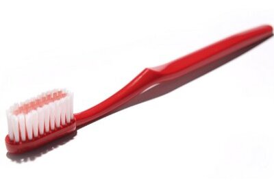 Cómo elegir el cepillo de dientes adecuado Cómo elegir el cepillo de dientes adecuado