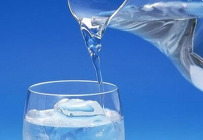 Potomanía: beber agua, pero lo necesario Potomanía: beber agua, pero lo necesario