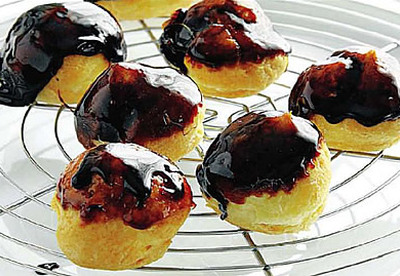 Petits-choux caramelizados Petits-choux caramelizados